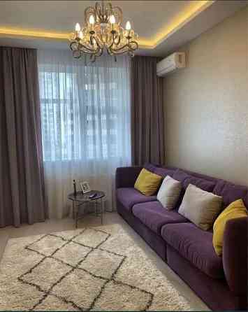 Оренда Квартира 2-кімнатна, 5/15 поверх на ул. Академика Филатова Киев