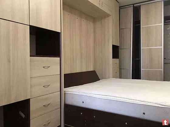 Оренда Квартира 2-кімнатна, 9/10 поверх на Харьковское шоссе Киев