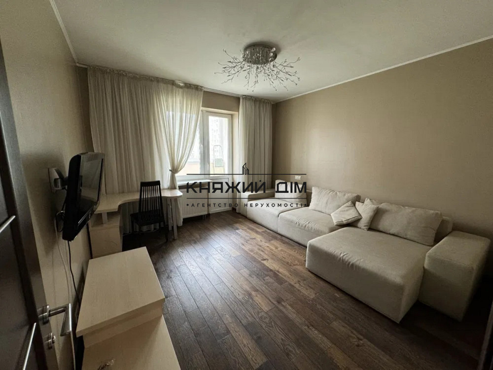Продаж 3 кімнатної квартири по вул. Ахматової 35 21146388 Київ - фото 1
