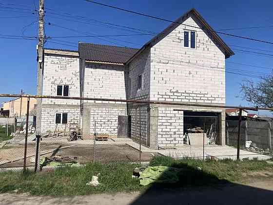 Продам новый 2х этажный дом в с.Нерубайское. Nerubaiske