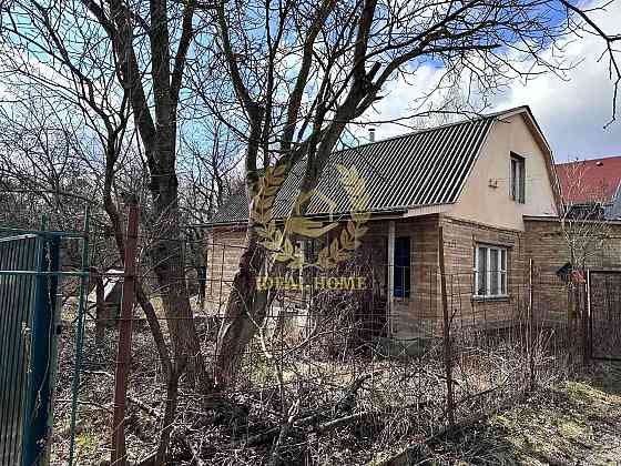 Продаж Будинок 4-кімнатний 