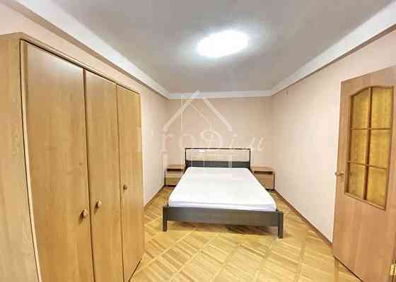 Оренда Квартира 1-кімнатна, 4/9 поверх на Кирилівська вул. (Фрунзе), 152 Kiev