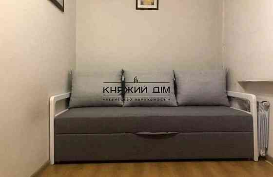 Оренда Квартира 1-кімнатна, 1/9 поверх на Бастионный пер. Kiev