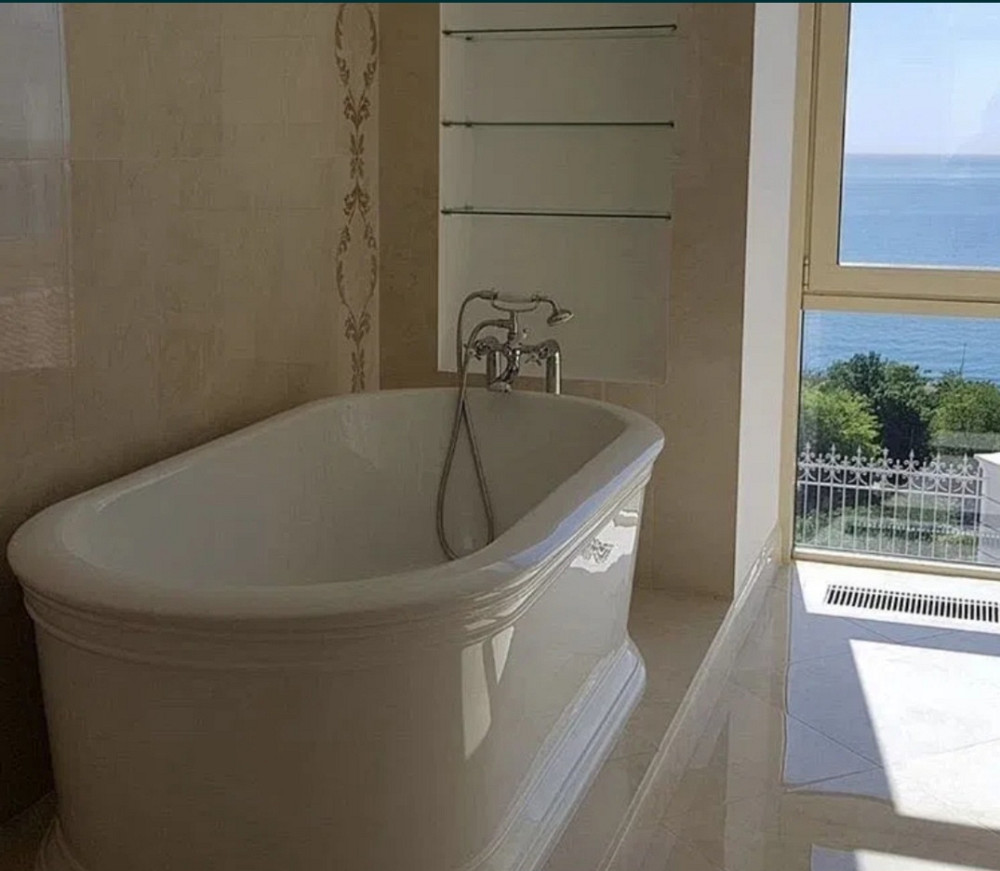 Продается шикарный дом на Французском Бульваре, с ремонтом! Панорамный вид на море, с бассейном! 11 соток. Одеса - фото 11