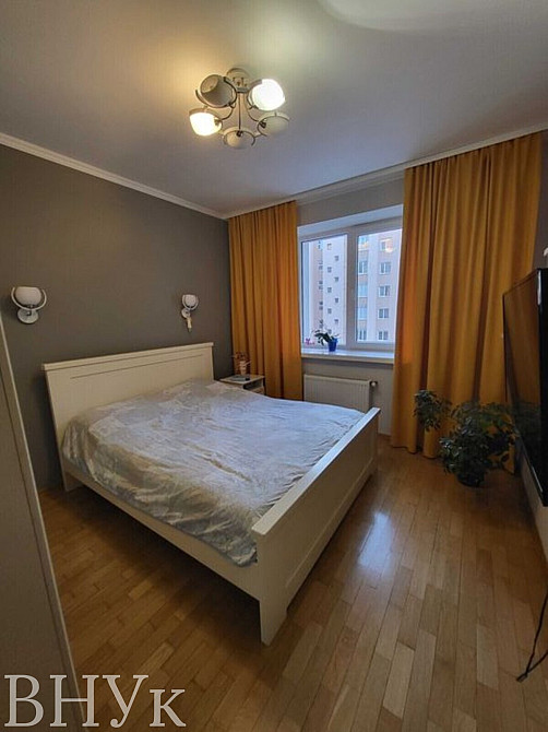 Продаж Квартира 3-кімнатна, 5/10 поверх на Відродження Луцк - изображение 1