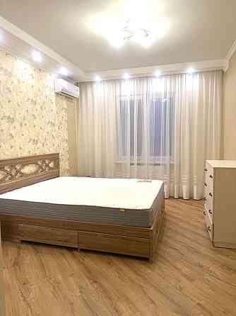 Оренда Квартира 2-кімнатна, 7/24 поверх на вул. Єлизавети Чавдар, 34 Kiev