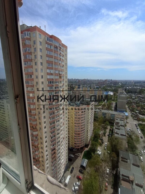 Продаж 1 км. кв. ЖК Сосновий Бір вул. Олевська, 5 код 21146574 Київ - фото 1