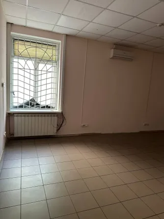 Продаж Окрема будівля / частина будівлі площа 300 кв.м на Володимира Великого Дніпро