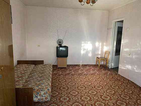 Оренда Квартира 1-кімнатна, 3/5 поверх на Дяченка, 6 Киев