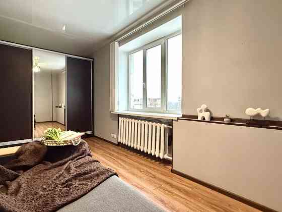 Продаж Квартира 1-кімнатна, 4/5 поверх на Мира вул., д. 5 Kiev