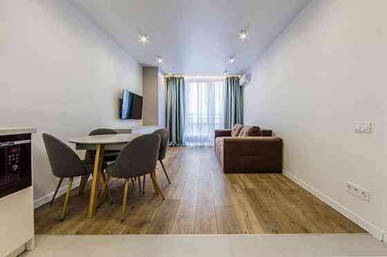 Оренда Квартира 1-кімнатна, 17/25 поверх на Днепровская набережная, 16г Київ