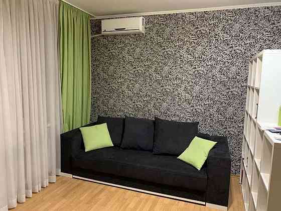 Оренда Квартира 2-кімнатна, 20/23 поверх Киев