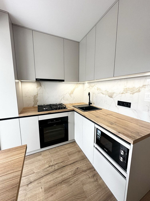 Продаж Квартира 1-кімнатна, 8/9 поверх на Берестейський вул., д. 19 Київ - фото 2