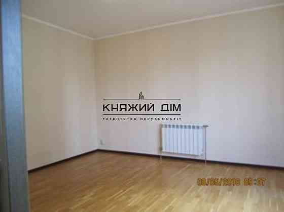 Продається простора, роздільна 3-х к.кв. на Осокорках. № 21107605 Киев