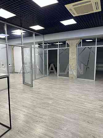 Оренда офісне приміщення на Верхній Вал вул., 2 приміщень - 5, поверх - 5/6 Київ