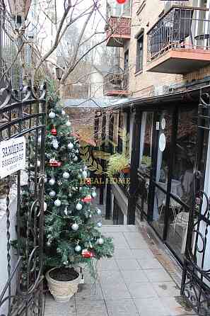 Продаж комерційне приміщення на Андреевский спуск, 30 приміщень - 3 Київ