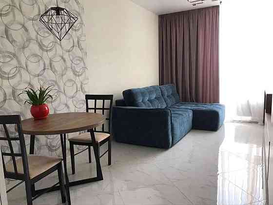 Оренда Квартира 2-кімнатна, 10/26 поверх на ул. Заречная Київ