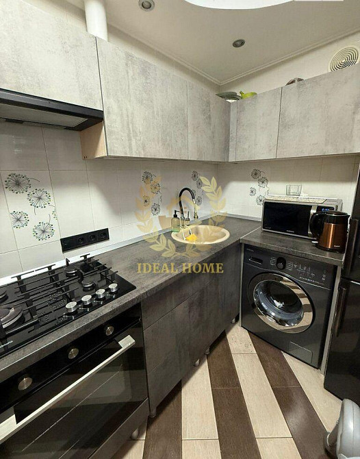 Продаж Квартира 2-кімнатна на Академика Шалимова ул., 10А Київ - фото 1