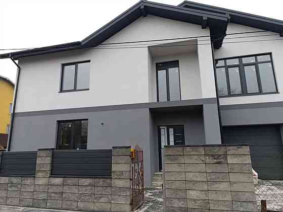 Продаж Будинок на Вулиця Зелена Ivano-Frankivs'k