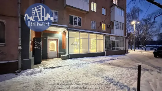 Здається Приміщення в житловому будинку площа 84 кв.м 1-й поверх Чернівці вул. Миколайчука 9 Чернівці