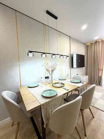 Продаж Квартира 1-кімнатна, 15/20 поверх на вул. Олександра Олеся Київ