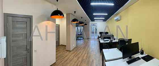 Оренда офісне приміщення на Євгена Коновальця вул., 36Е поверх - 2/14 Київ