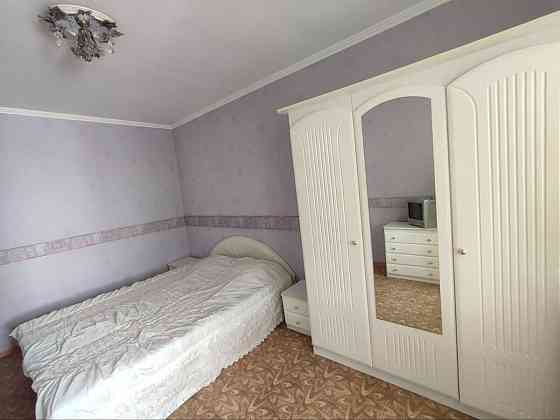 Оренда Квартира 2-кімнатна, 10/11 поверх на вул. Анни Ахматової, 7/15 Kiev