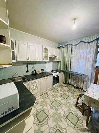 Продаж Квартира 2-кімнатна, 12/18 поверх на Вишняківська, 3 Киев