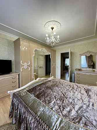 Продаж 3к Квартира 82 кв.м Гайдамацька вул. Рівне