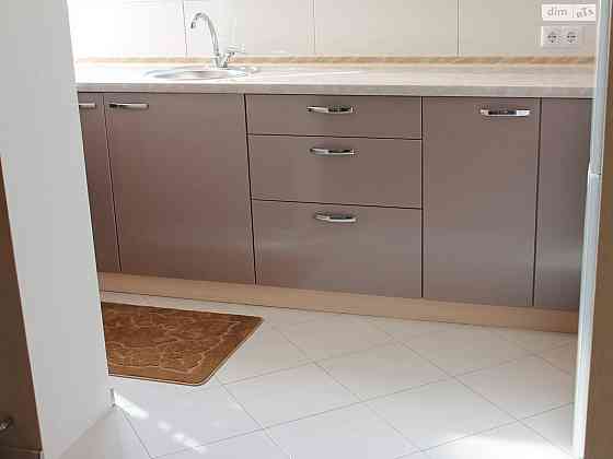 Продаж Квартира 1-кімнатна, 15/25 поверх на Милославська вул., д. 16 Київ