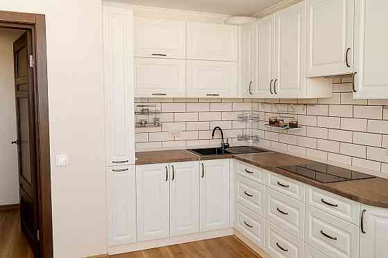 Продаж готовий бізнес на Радунська вул., д. 30 приміщень - 3, поверх - 26/27 Київ