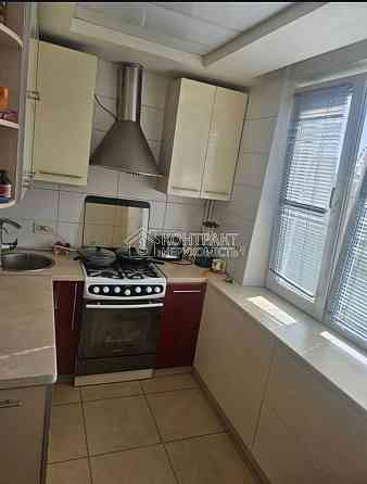 Оренда Квартира 3-кімнатна, 6/10 поверх на вул. Державінська Харків