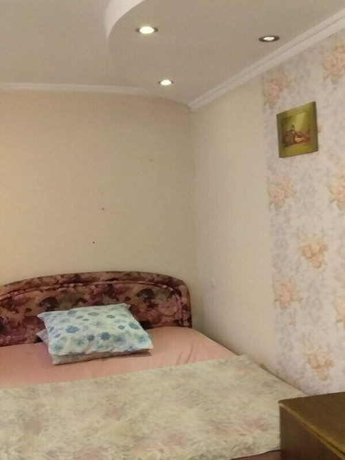 Оренда Квартира 1-кімнатна, 1/9 поверх на улица Радужная, д.13 Киев - изображение 1