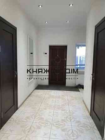 БЕЗ КОМИССИИ!!! Продажа отличного 3-х уровневого таунхауса в с. Новое. № 2211350 Нове