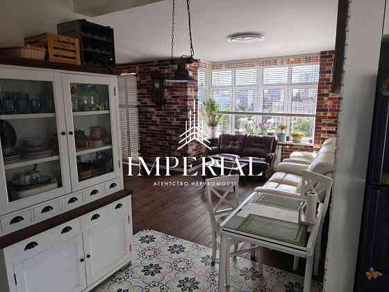 Продаж Квартира 3-кімнатна, 13/16 поверх на вул. Липковського Київ