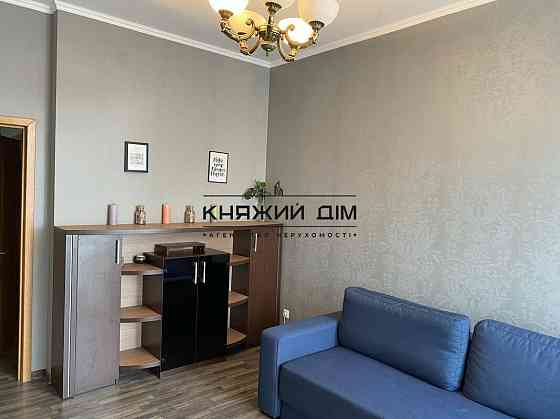 Оренда Квартира 3-кімнатна, 19/19 поверх на Дмитриевская ул. Київ