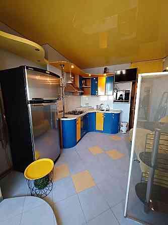 Продам двухэтажный пентхаус на ул.Дюковская в новом  кирпичном доме! Одеса