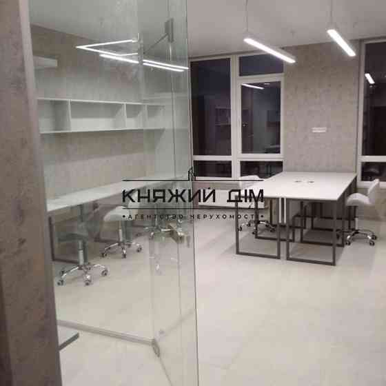 Продаж офісне приміщення на Жилянская ул. поверх - 13/23 Київ