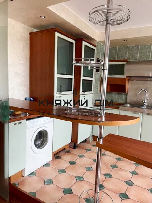 Продам двухэтажную 3-х. ком.кв. на Оболонской наб. Код: 21141726 Київ - фото 1