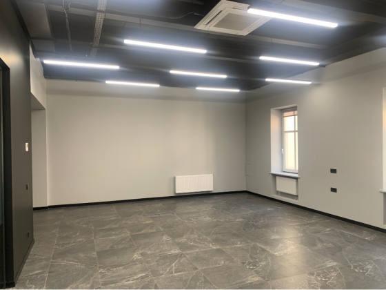 Здається Офісні приміщення площа 180 кв.м 2-й поверх Львів Проспект Шевченка 113Г Львів