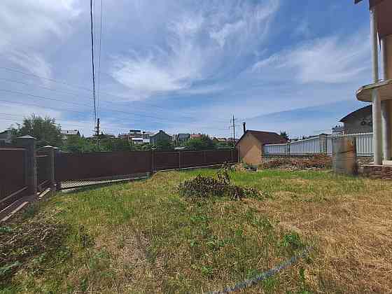 Продаж Будинок на вул. Вишнева 