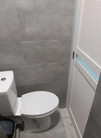 Продам 2-х этажный курень возле самого моря в Новой Дофиновке Nova Dofinivka