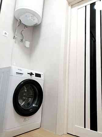 Оренда Квартира 1-кімнатна, 12/25 поверх на ул. Заречная, 2к1 Київ