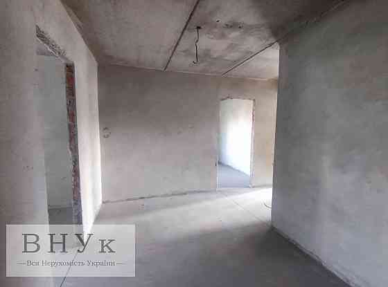 Продаж Квартира 3-кімнатна, 10/10 поверх на вул. Чумацька Ternopil'