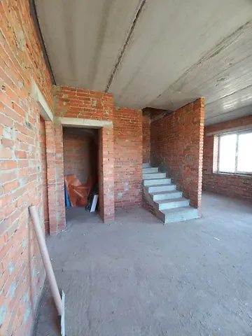 Продаж 2-поверховий   117 кв.м 4 кімн. на Сонячна вулиця  - фото 4