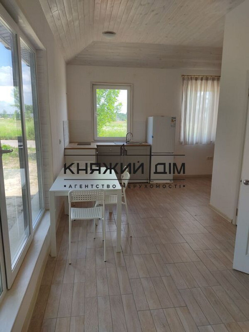 Срочная продажа дома Без Комиссии в Крюковщине 5км от Киева 400 м2. № 2211327  - фото 5