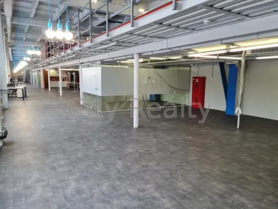 Сдаётся Офисные помещения площадь 1712 кв.м 1-й этаж Киев Шолуденка 3 Киев