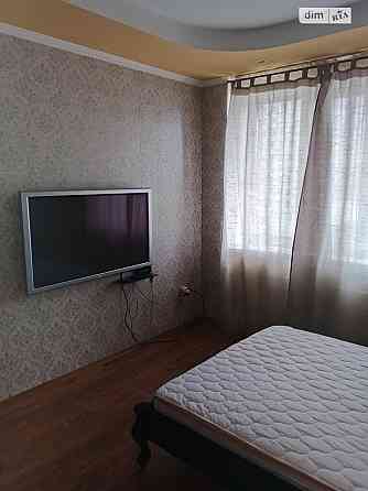 Оренда Квартира 2-кімнатна, 5/5 поверх на вул. Генерала Алмазова, 9 Kiev