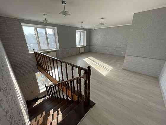 Продаж Квартира 4-кімнатна, 8/9 поверх на Ющенка Винница