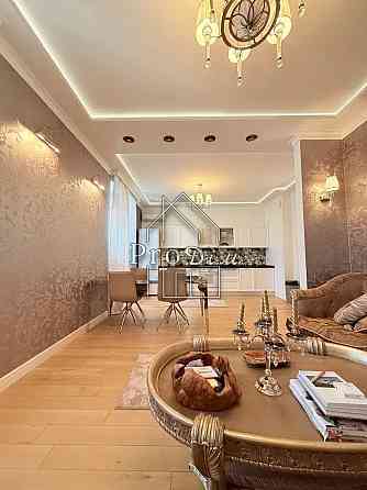 Продаж Будинок 2-кімнатний на Василя Тютюнника вул., 37/1 Київ